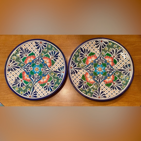 2 Beautiful Handmade Plates - Picture 1 of 7
